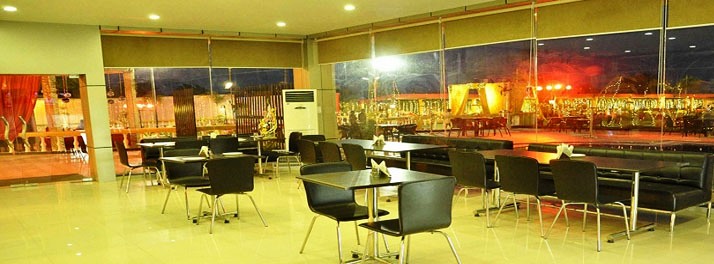 2008/Golden Palms Resort - Meerut 04.jpg